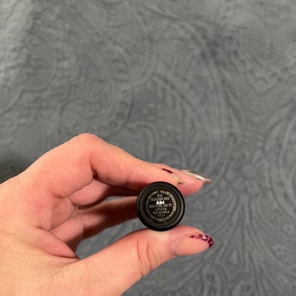 MAC lipstick. Macximal Matte - Picture 2 of 3
